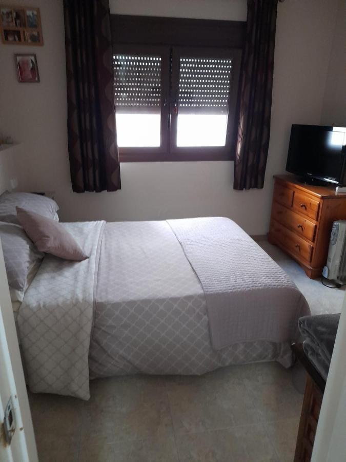 Apartment On The Plaza อาลิกันเต ภายนอก รูปภาพ